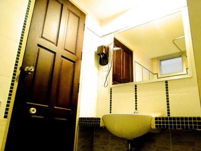 צ'יאנג מאי Thaphae Garden Guesthouse מראה חיצוני תמונה