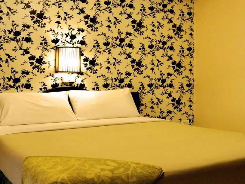צ'יאנג מאי Thaphae Garden Guesthouse מראה חיצוני תמונה